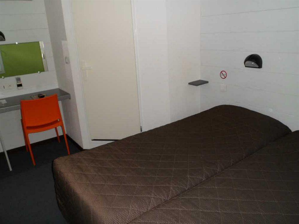 Brit Hotel Essentiel Albi Parc Des Expos Le Sequestre Εξωτερικό φωτογραφία