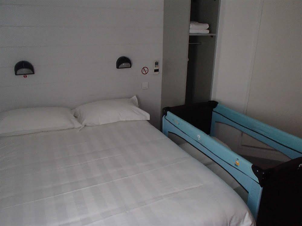 Brit Hotel Essentiel Albi Parc Des Expos Le Sequestre Εξωτερικό φωτογραφία